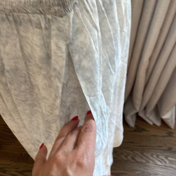 ☁️NEW Smock Dress - Picture 4 of 11